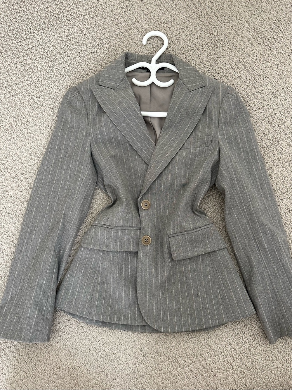 Theory Tailored Wool Blazer